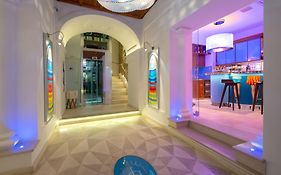 Piccolo Grand Hotel